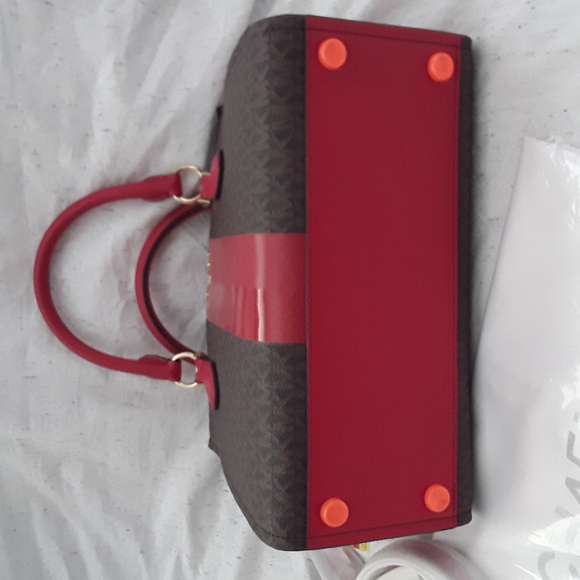 MICHAEL KORS HANDBAG & WALLET NWT - Picture 5 of 10